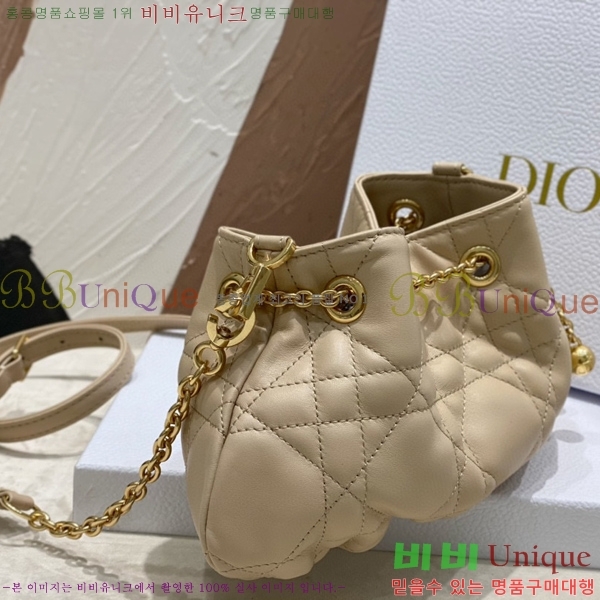 #��� �ƹ� ü�� �� ���� ��ũ�� ��� ���� M22556-102