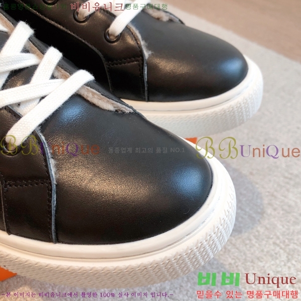 �����޽� �ο�ž ����Ŀ�� 40H2300669-4