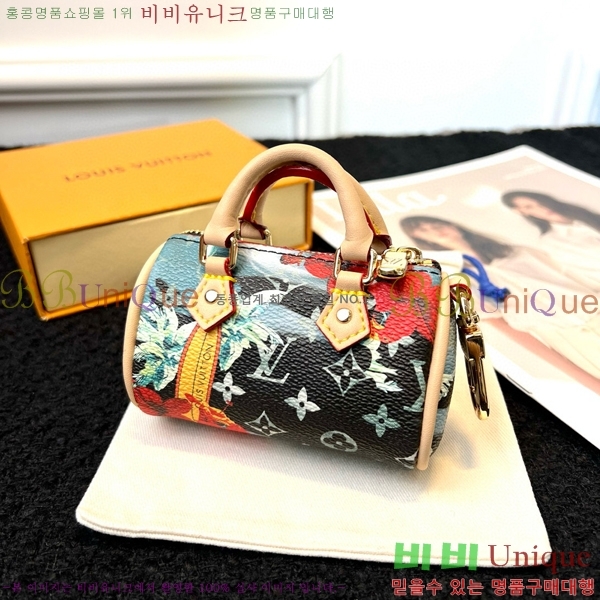 ���̺��� ���� �̴� Ű�� �Ŀ�ġ M01048-7