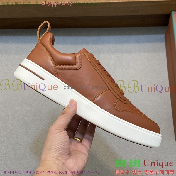 ���� �η��ǾƳ� ����Ŀ�� 45LP2481424-9