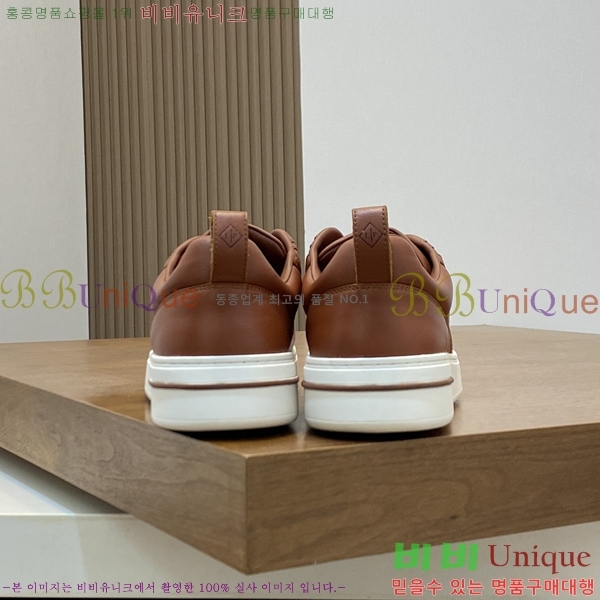 ���� �η��ǾƳ� ����Ŀ�� 45LP2481424-9