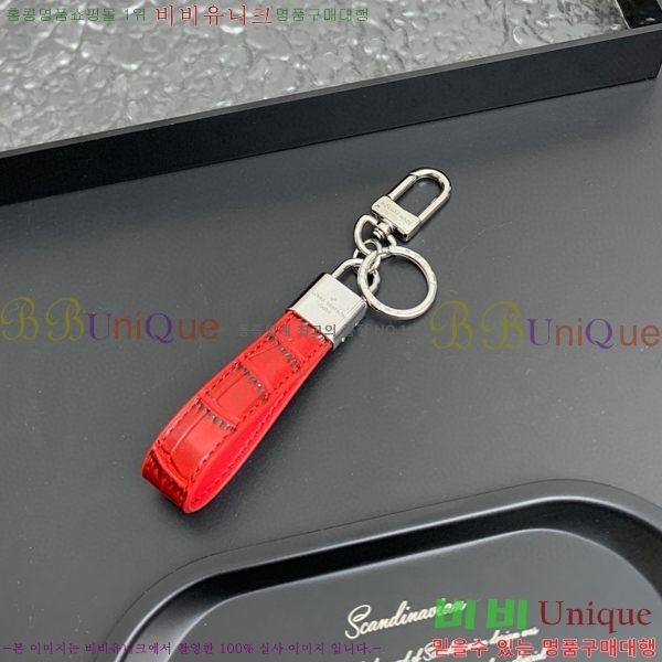 ���̺��� ŰȦ�� M09988-4