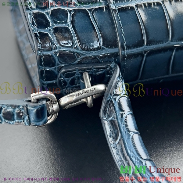 #�߷��þư� �ƿ��۷��� XS ž �ڵ� �� 5928331-120