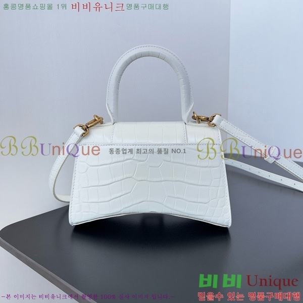 #�߷��þư� �ƿ��۷��� XS ž �ڵ� �� 5928331-104