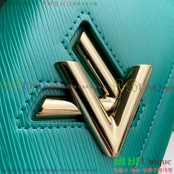 #���̺��� Ʈ����Ʈ PM M21719-101