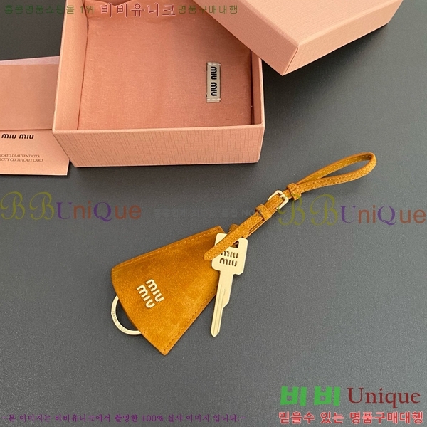 �̿�̿� ���� Ʈ�� MM0170-1