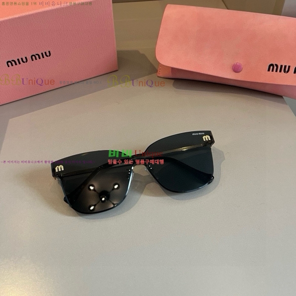 �̿�̿� ���۶� M2456576-2