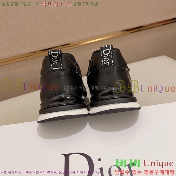   Ŀ DR974912-1