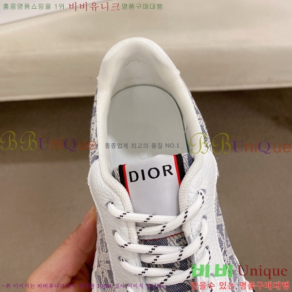   Ŀ DR974911-1