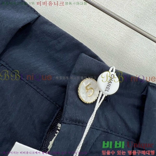 @ * ĿƮ CH4116766-5