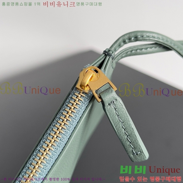 #װŸ   608811-101