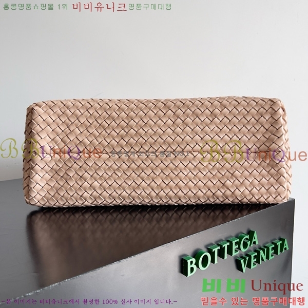 #װŸ   608811-103