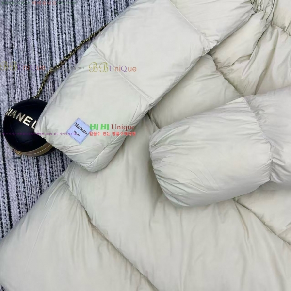 ���� ��**�� �ٿ� �е� MAXM2345088-1