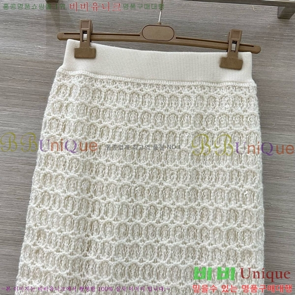 ���� ���ڷ� ��ġ�ڸ� ��ĿƮ BC2334011-7