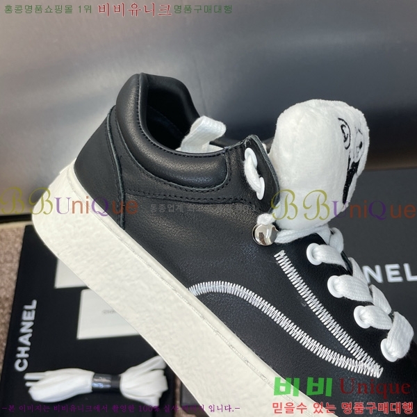 * Ŀ 33D866716-2