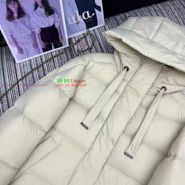 ���� ��**�� �ٿ� �е� MAXM3212088-1