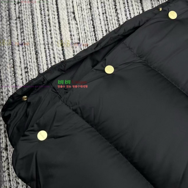 ���� ��**�� �ٿ� �е� MAXM3212088-11