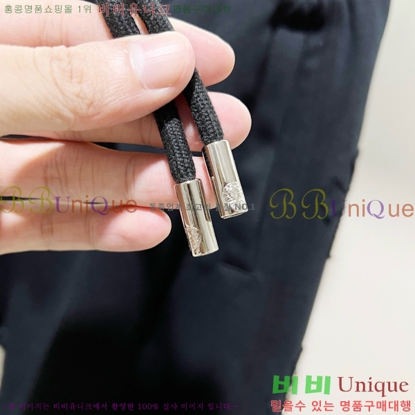  ũ  CH426859-4