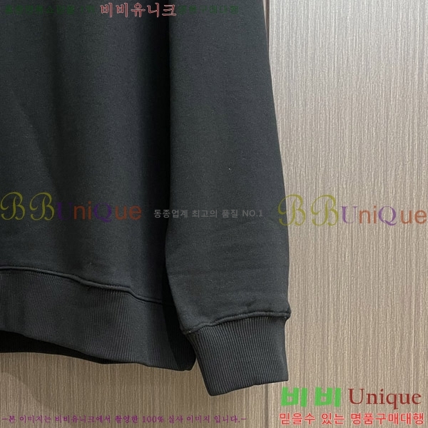    B977412