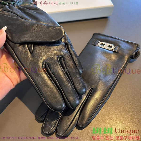   尩 CL92744