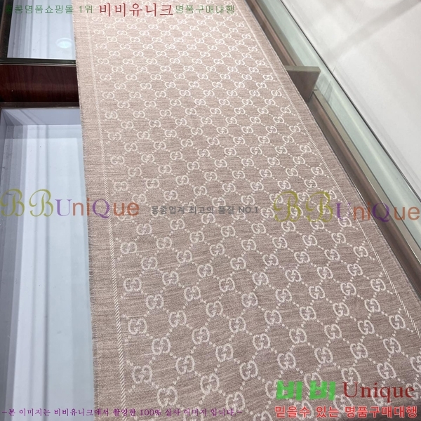 # ÷/ī GG6637238-3