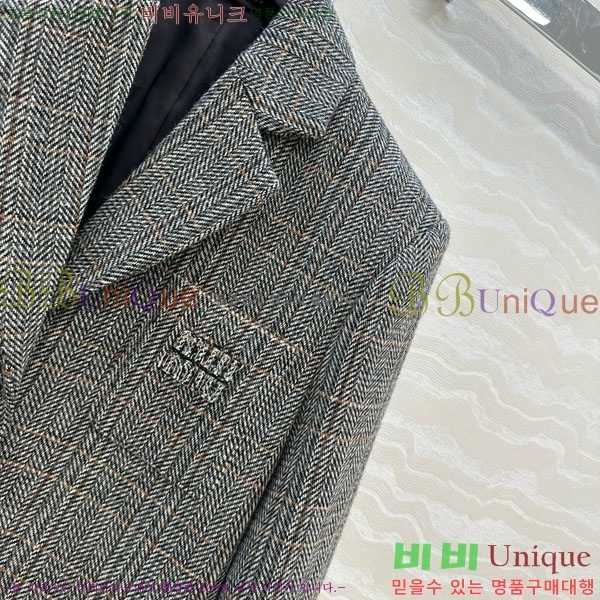  ̿̿  MIU547066-6