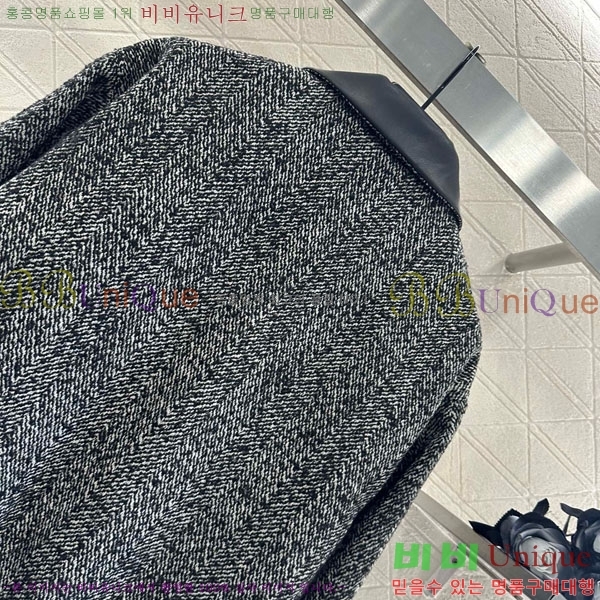  ̿̿  MIU547066-9
