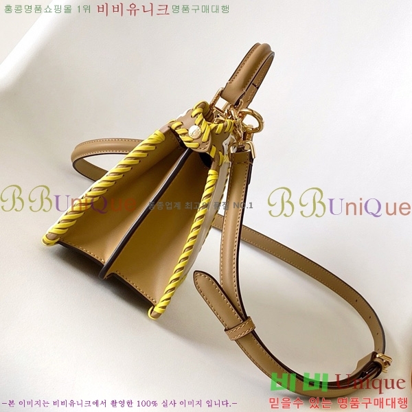 #��� ��ī�� ���̾��� �����ڴ� �ڵ�� �̴� F32702-4