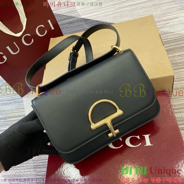 # ÿ   84670-1001
