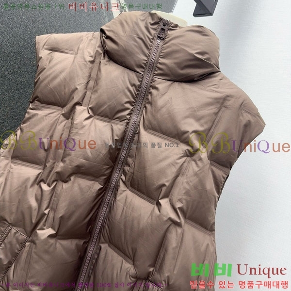 ���� ��**�� �ٿ� �е� ���� MAX267869-5