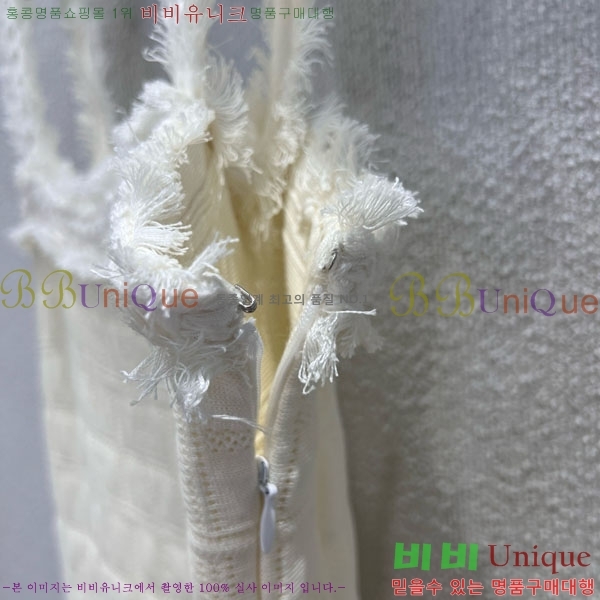  * ǽ CHA34052-4