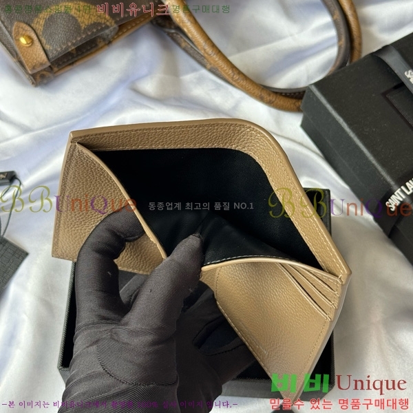 #���ζ� Ƽ�� ���׷� ī������ 668736-101