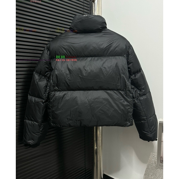 ���� ĳ���ٱ��� ũ�� Ǫ�� �е� 39C25102025-2