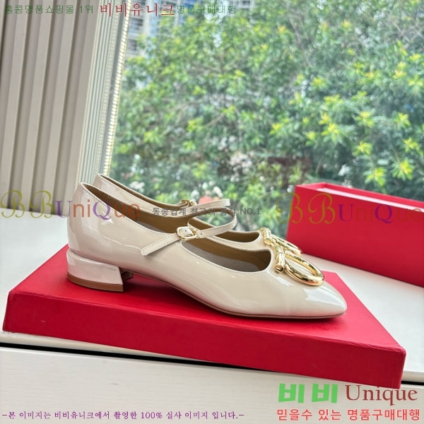 󰡸  F78559909-1