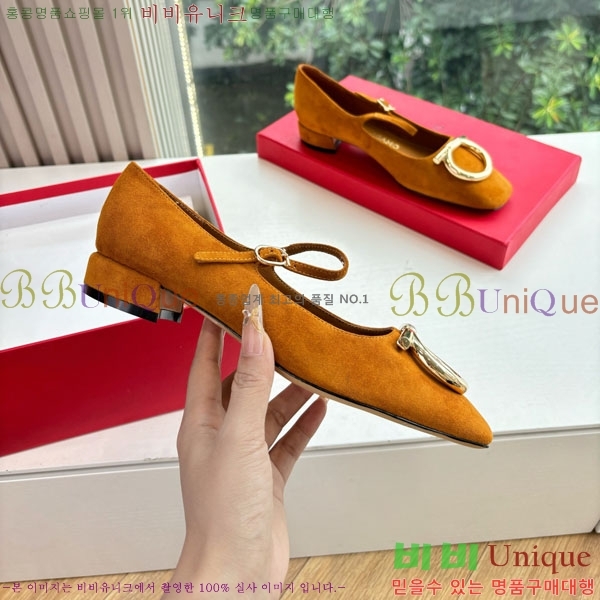 󰡸  F78559909