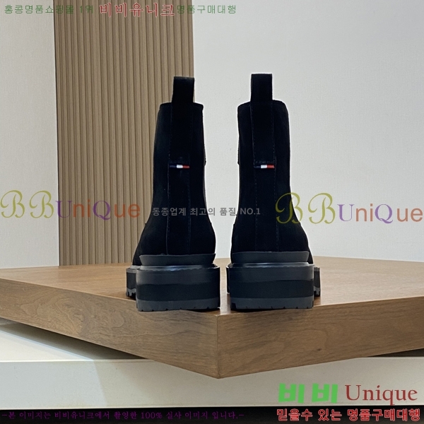  ** ž MO97900-4
