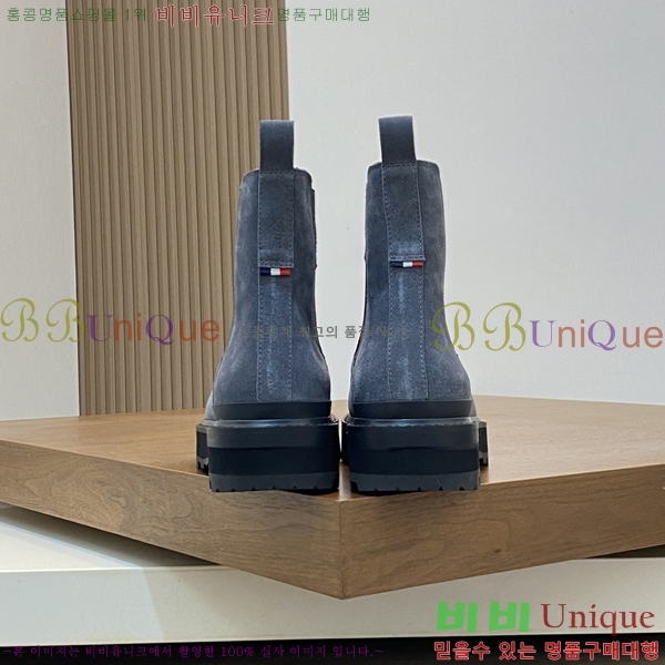  ** ž MO97900-3
