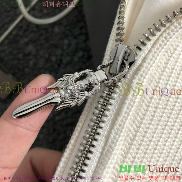  ũ  C81424