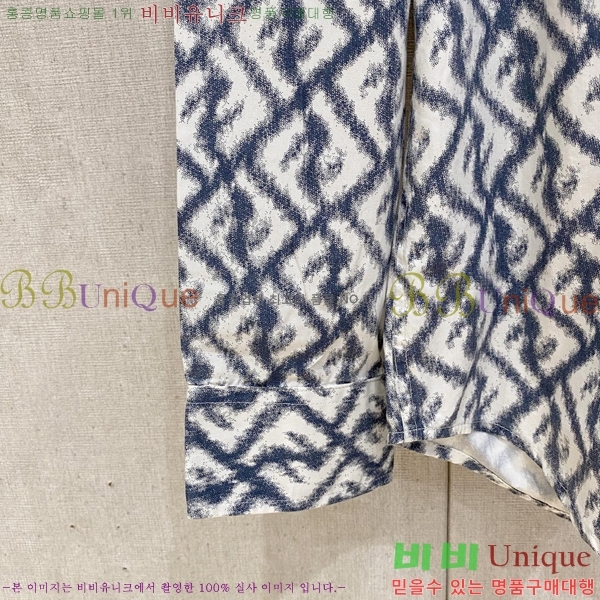    F6123537
