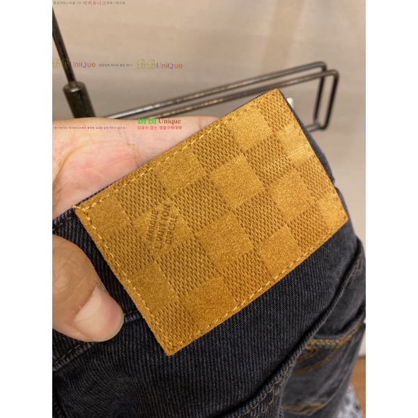  ̺   25L251029-1