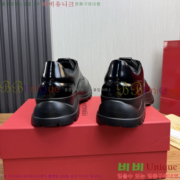  󰡸  F97689-3