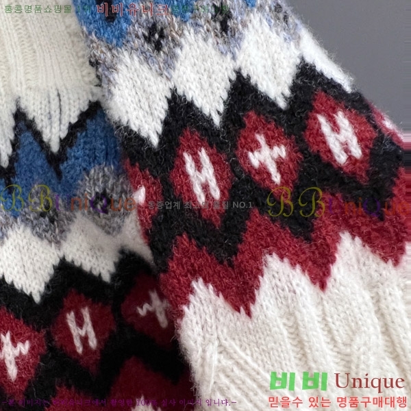  **Ƴ  LP907742
