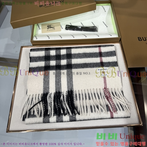 # ÷/ī B1B366258-4