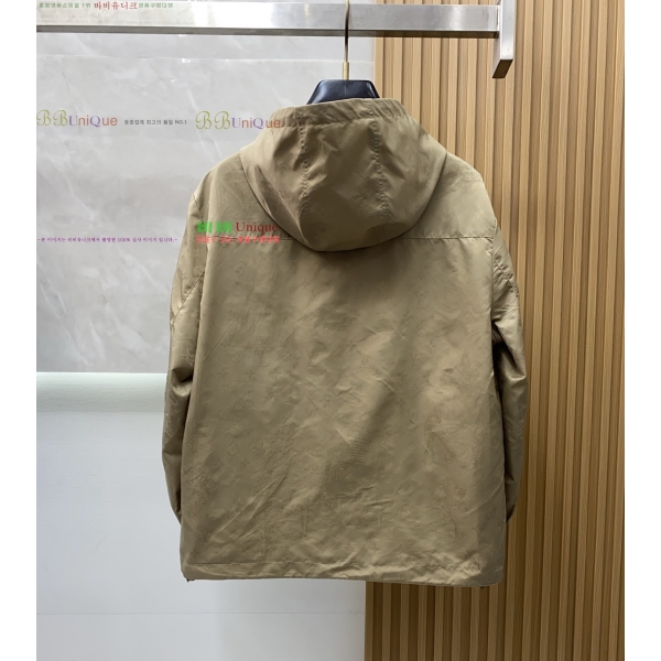 ���� ����*�� ĳ�־� ���� 31LV25102422-1