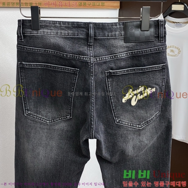 ���� ���̺��� û���� LV512335