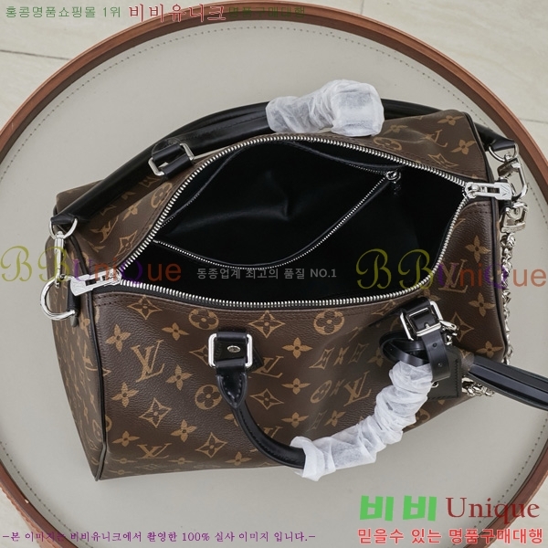 ���̺��� ���ǵ� ����Ʈ 30 M11945-3