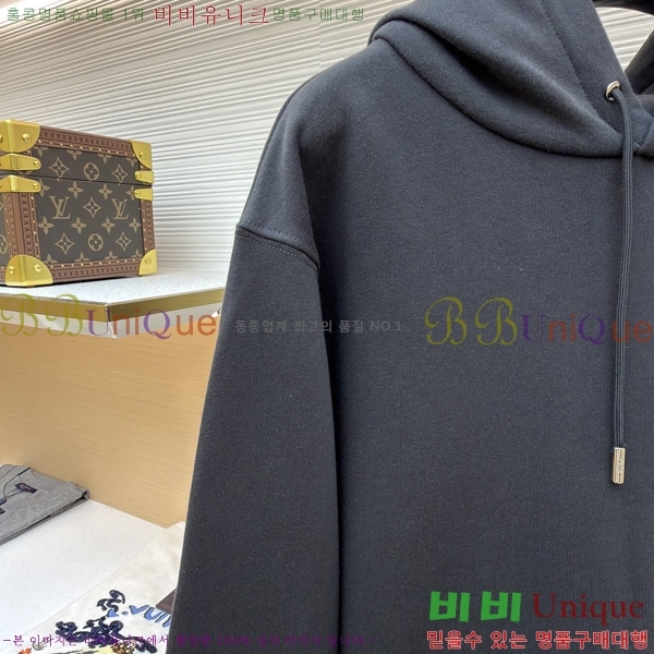 ���� ��* �ĵ�Ƽ 22DR216817083-1