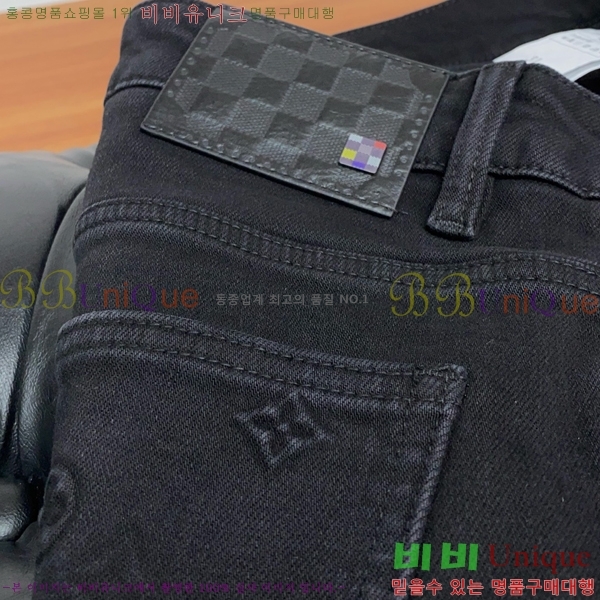 ���� ���̺��� û���� LV444732