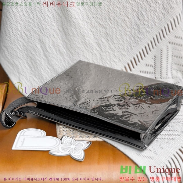 #���̺��� ���׷� �̷�� ���Ϸ�Ʈ�� �Ŀ�ġ�� M15358-2002