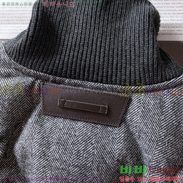 ���� �η�**�� �淮 �е� LP354156-1